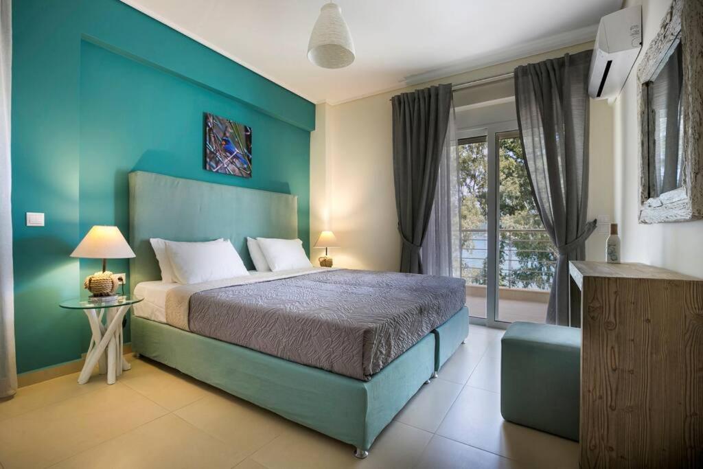 Eucalyptus Suite Sea View Каравомилос Екстериор снимка
